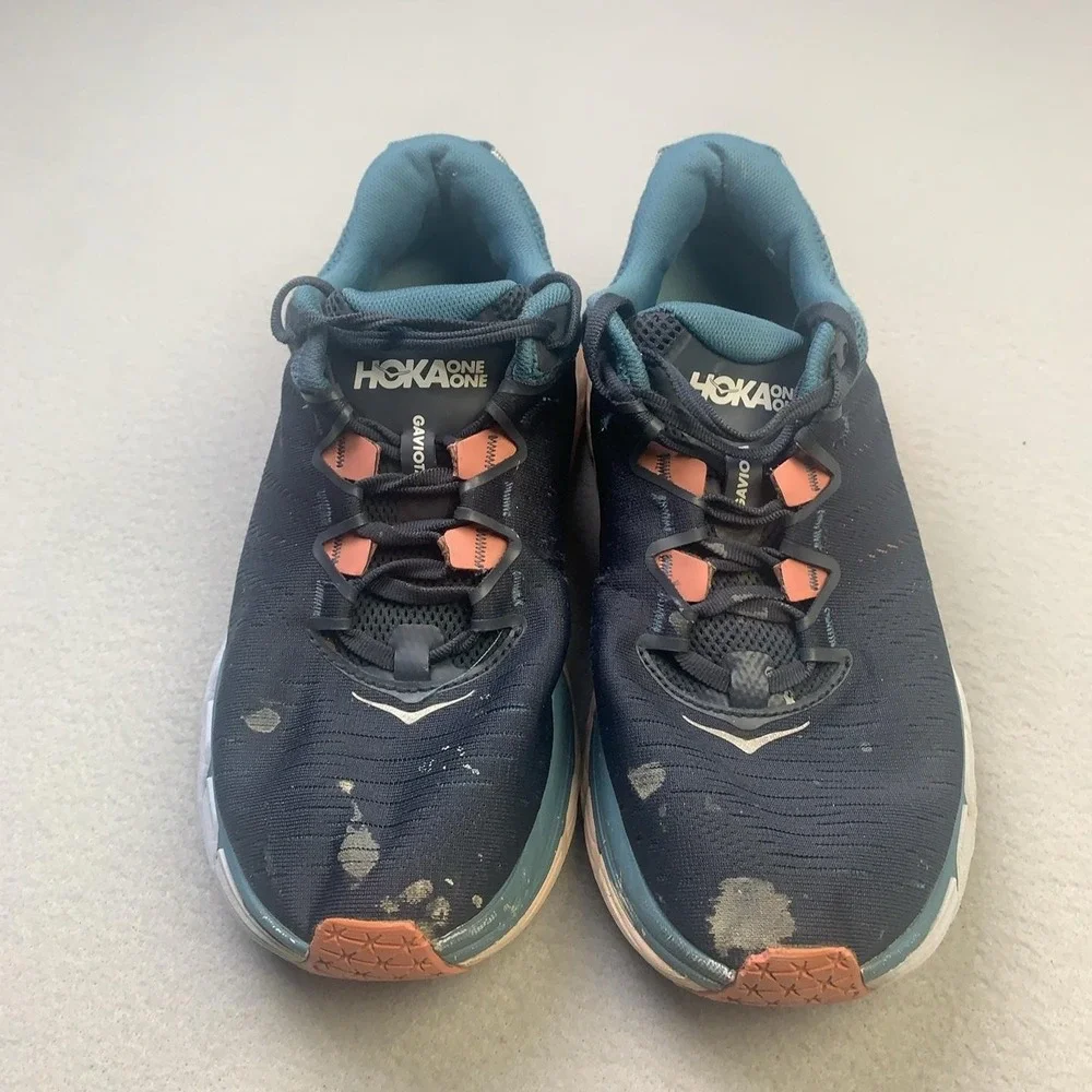 Hoka One One pre owned